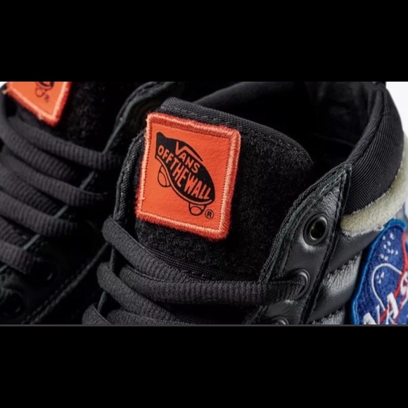 SOLD! VANS x NASA, Space Voyager, Old Skool - Picture 4 of 4
